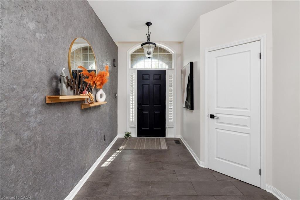 2202 Brookhaven Crescent, Oakville, ON - Indoor Photo Showing Other Room