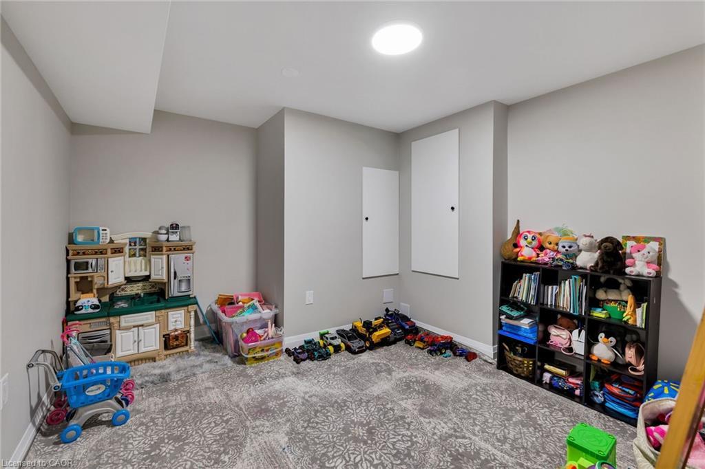 2202 Brookhaven Crescent, Oakville, ON - Indoor Photo Showing Other Room