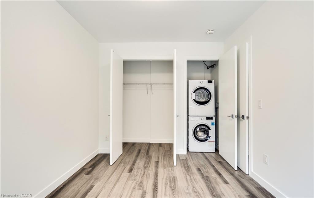 102-479 Charlton Avenue E, Hamilton, ON - Indoor Photo Showing Other Room