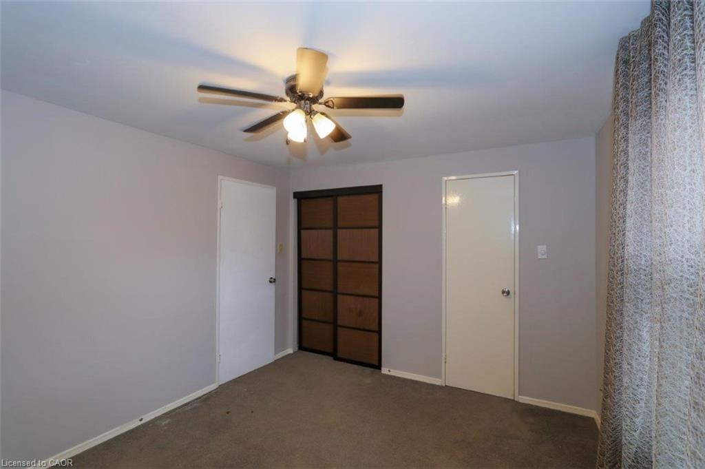 1-411 Keats Way, Waterloo, ON - Indoor Photo Showing Other Room