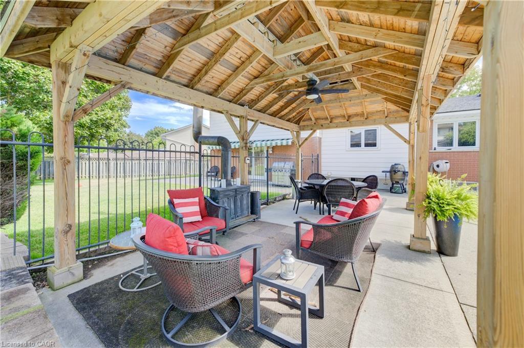298 Creighton Court, Waterloo, ON - Outdoor With Deck Patio Veranda With Exterior