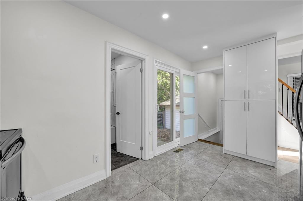 153 Clarence Street, Vaughan, ON - Indoor Photo Showing Other Room