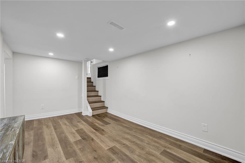 153 Clarence Street, Vaughan, ON - Indoor