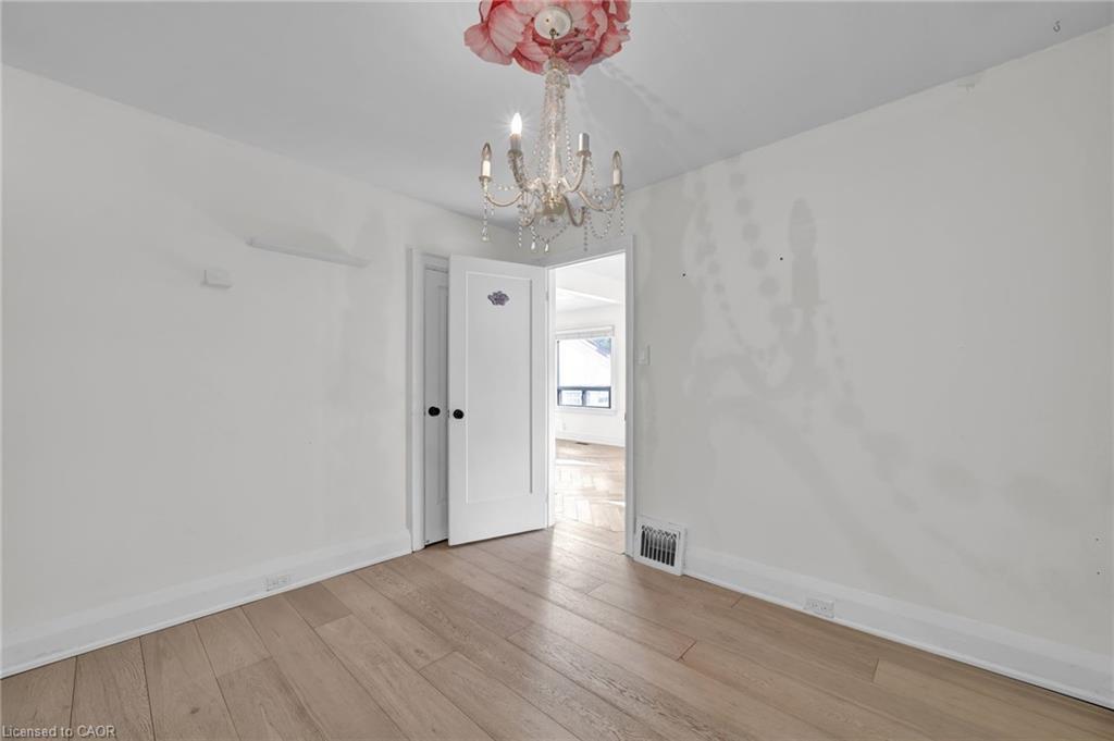 153 Clarence Street, Vaughan, ON - Indoor Photo Showing Other Room