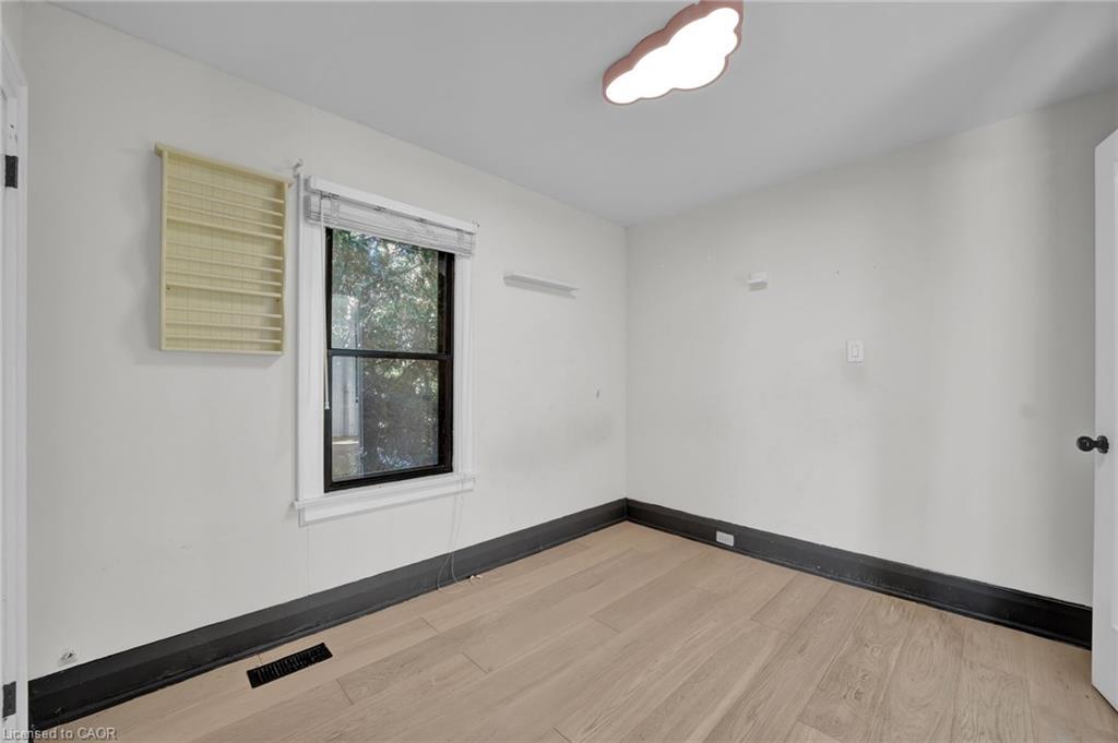 153 Clarence Street, Vaughan, ON - Indoor Photo Showing Other Room