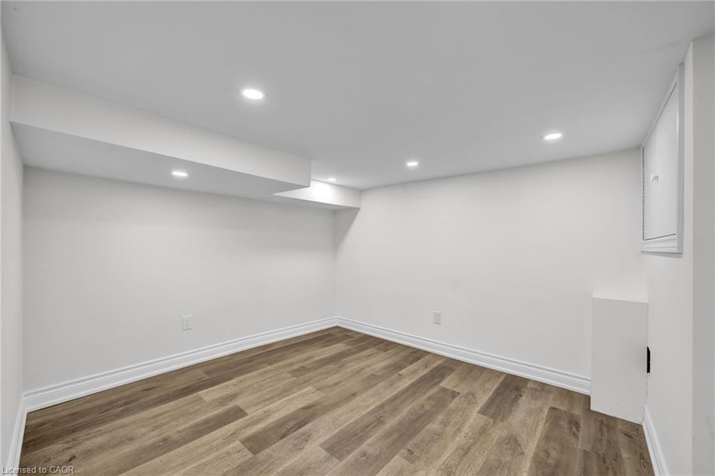 153 Clarence Street, Vaughan, ON - Indoor Photo Showing Other Room