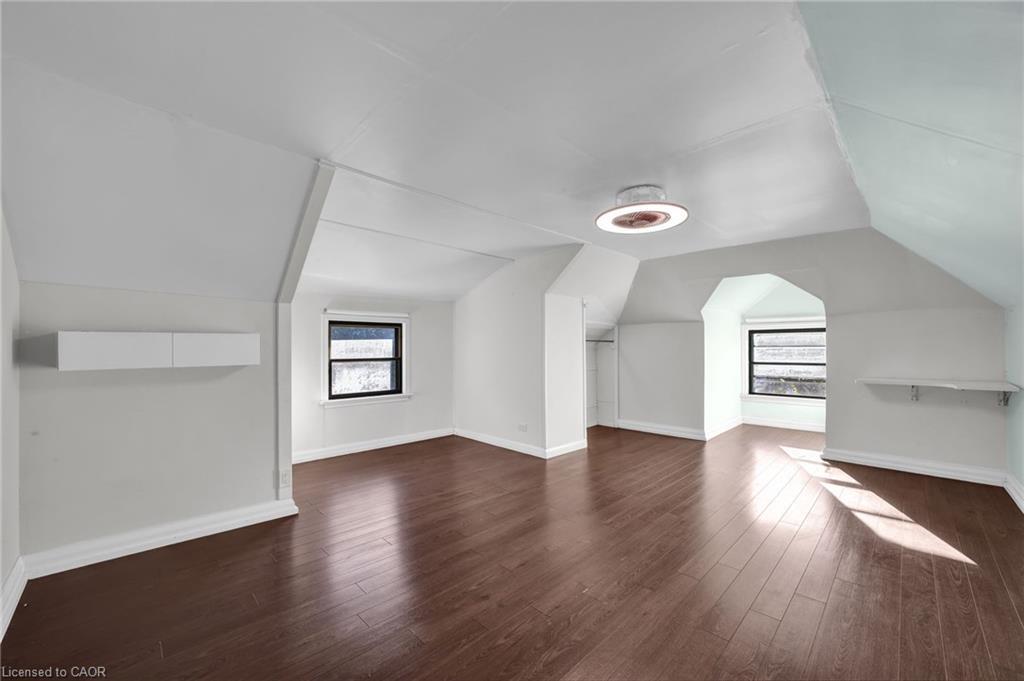 153 Clarence Street, Vaughan, ON - Indoor Photo Showing Other Room