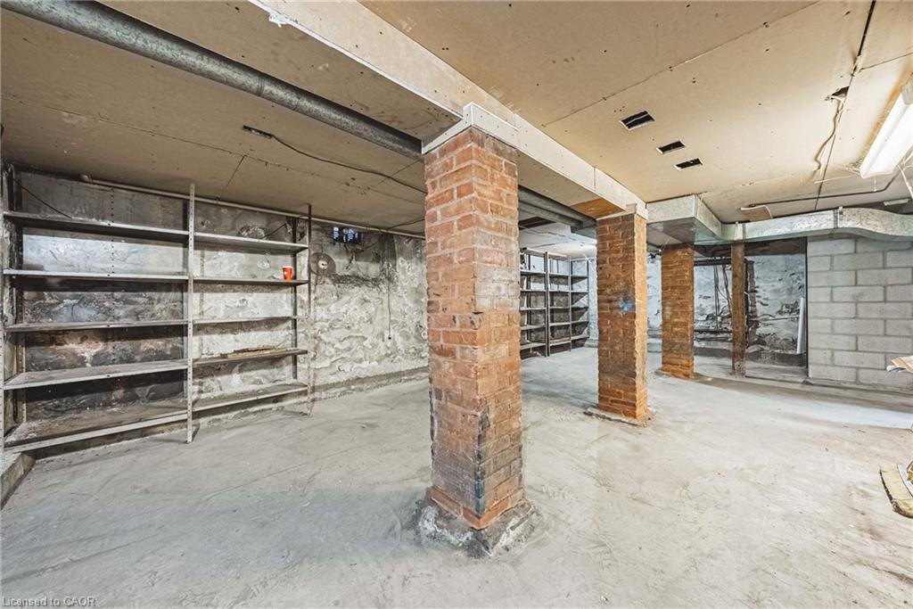 120 Catharine Street S, Hamilton, ON