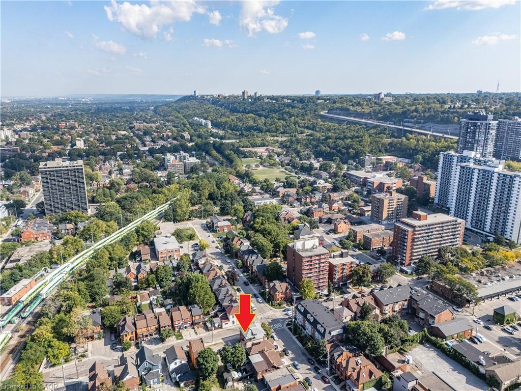 120 Catharine Street S, Hamilton, ON