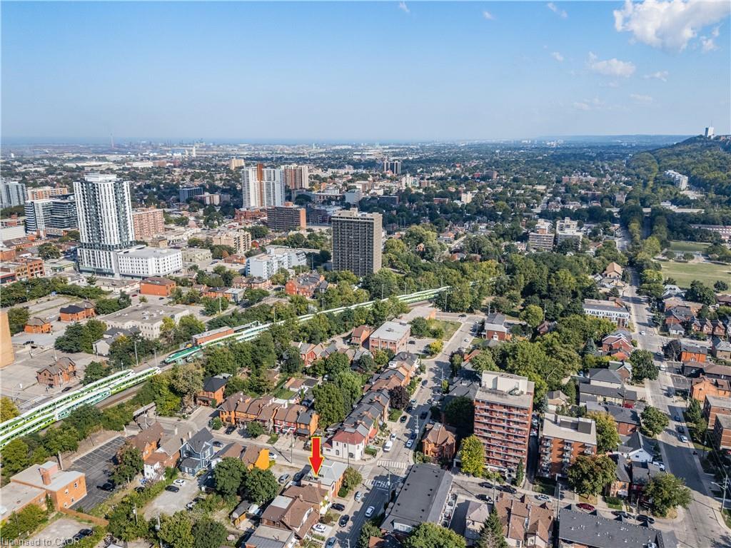 120 Catharine Street S, Hamilton, ON