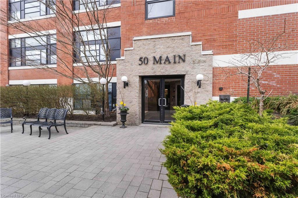 202-50 Main Street, Dundas, ON - Outdoor