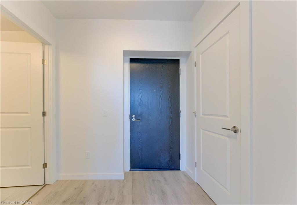 1612-181 King Street S, Waterloo, ON - Indoor Photo Showing Other Room