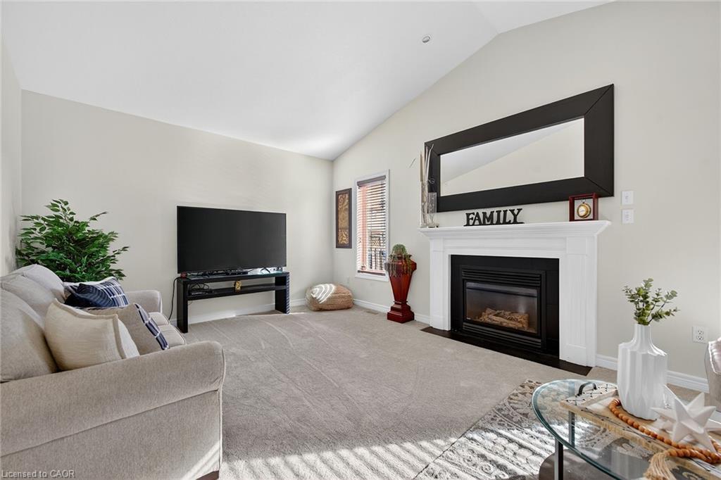 133 Eringate Drive, Stoney Creek, ON - Indoor Photo Showing Living Room With Fireplace