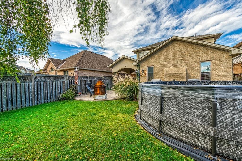 133 Eringate Drive, Stoney Creek, ON - Outdoor