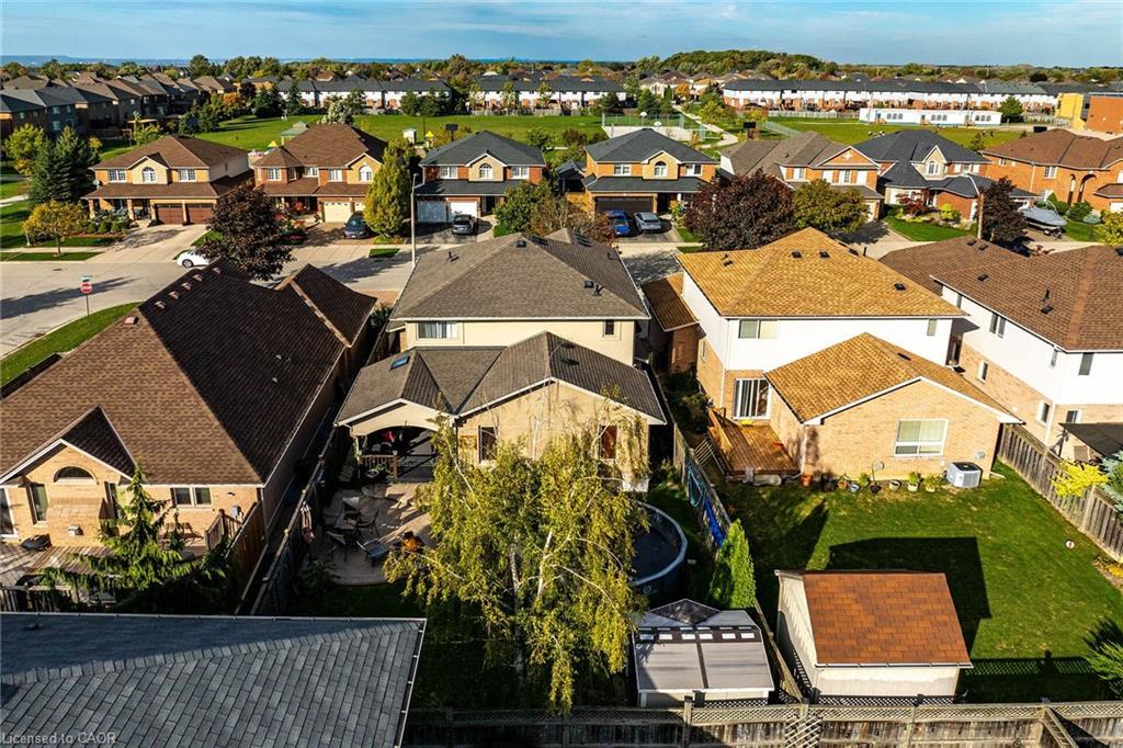 133 Eringate Drive, Stoney Creek, ON - Outdoor