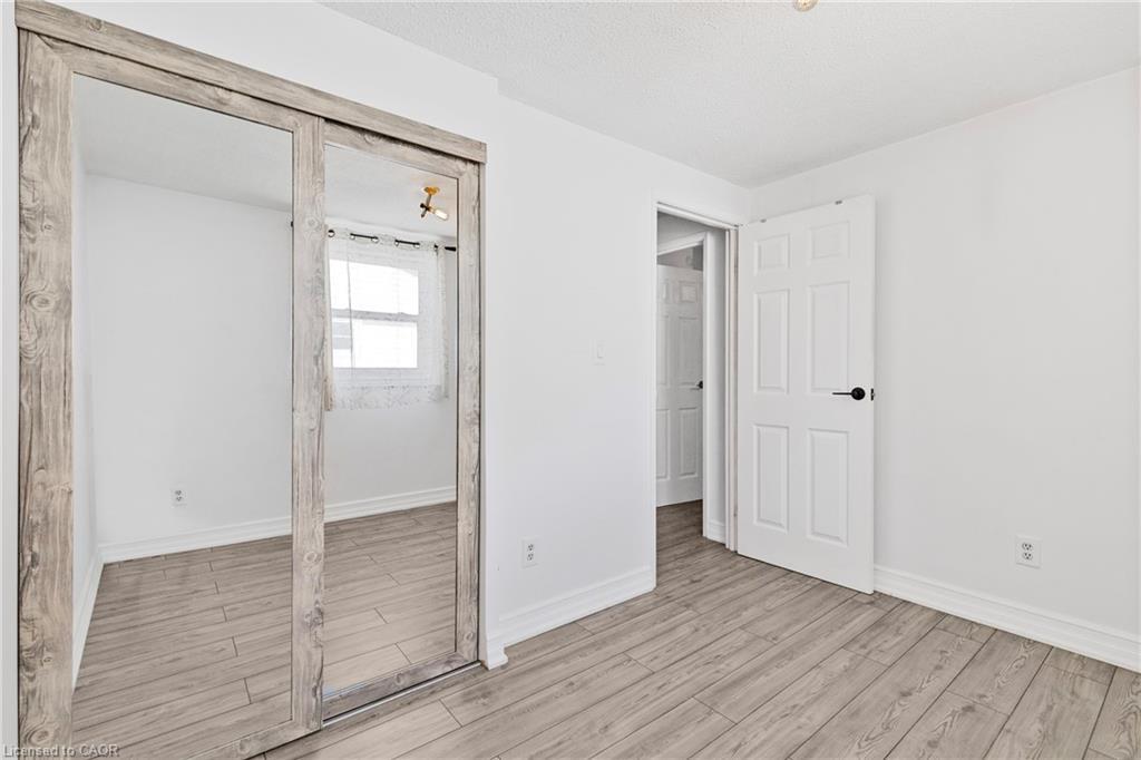 117 Graystone Crescent, Welland, ON - Indoor Photo Showing Other Room