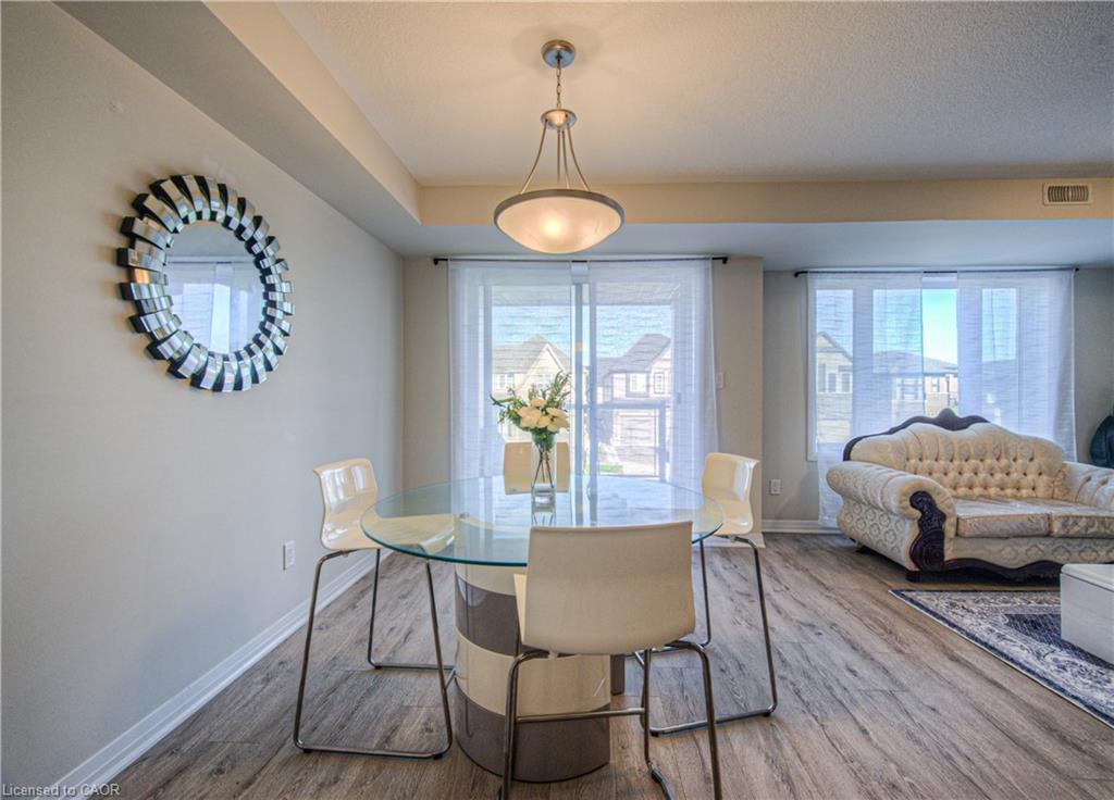 23 Valencia Avenue, Kitchener, ON - Indoor Photo Showing Dining Room