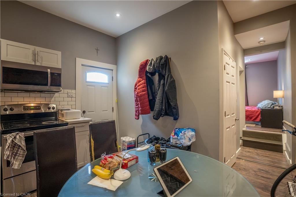 163 Emerald Street N, Hamilton, ON - Indoor Photo Showing Kitchen