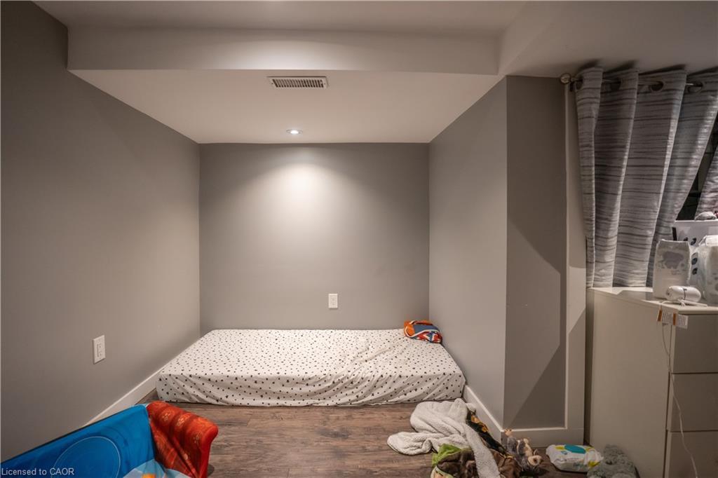 163 Emerald Street N, Hamilton, ON - Indoor Photo Showing Bedroom