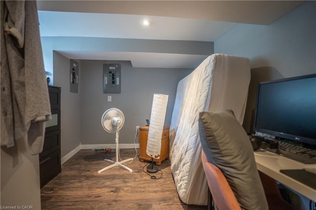 163 Emerald Street N, Hamilton, ON - Indoor