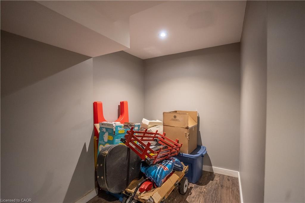 163 Emerald Street N, Hamilton, ON - Indoor Photo Showing Other Room