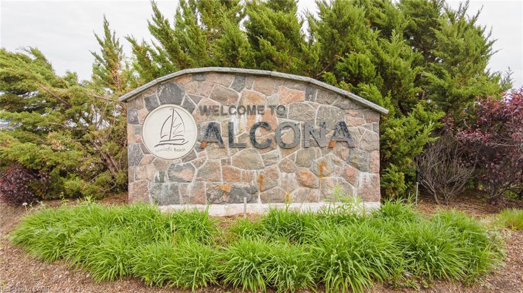 726 Hastings Avenue, Innisfil, ON