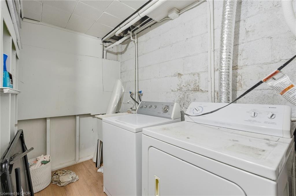 36 Woodelm Drive, St. Catharines, ON - Indoor Photo Showing Laundry Room