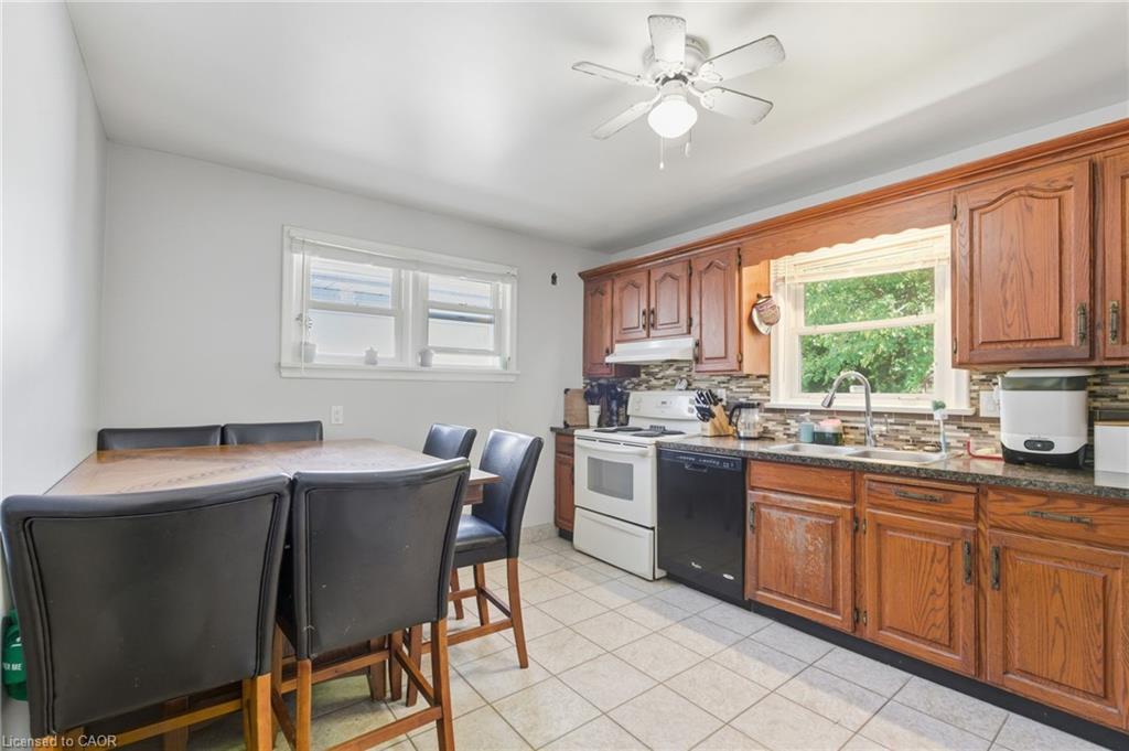 36 Woodelm Drive, St. Catharines, ON - Indoor