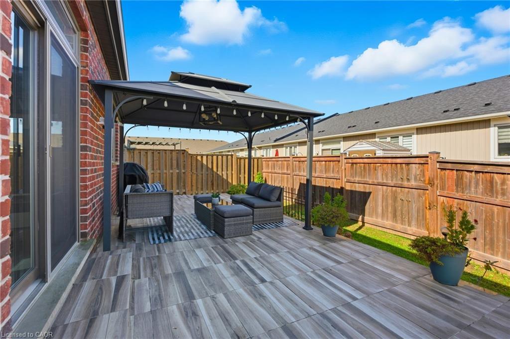 4 Ellis Avenue, St. Catharines, ON - Outdoor With Deck Patio Veranda With Exterior