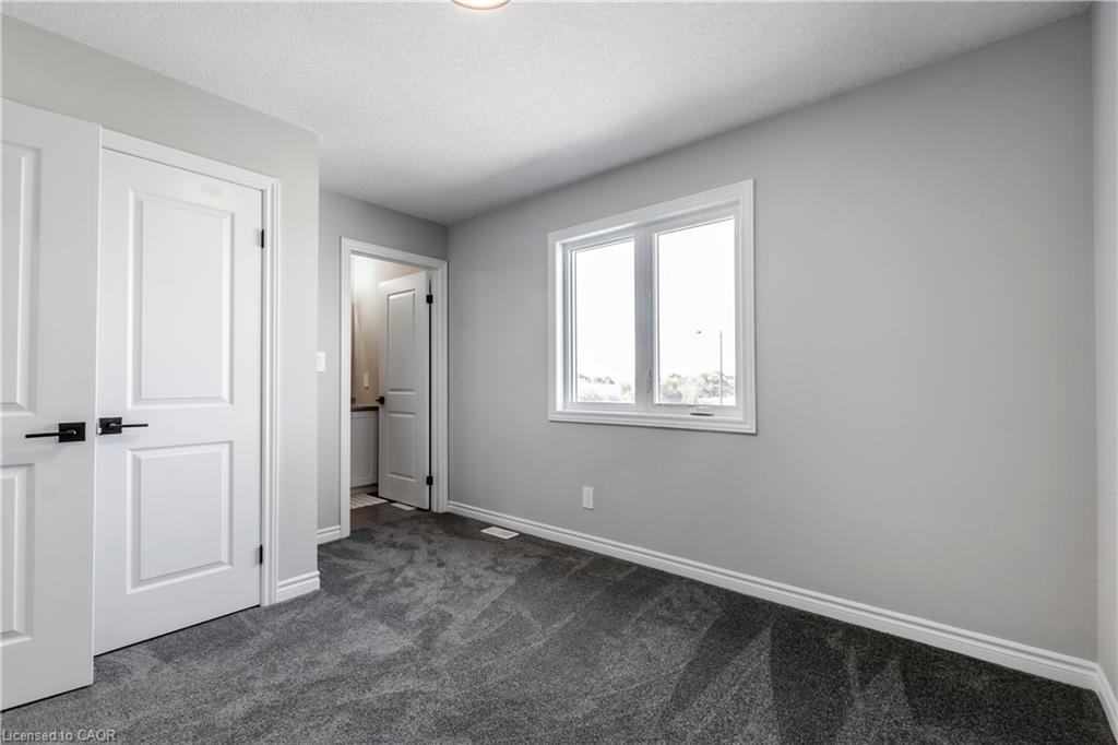 119 Langridge Way, Cambridge, ON - Indoor Photo Showing Other Room