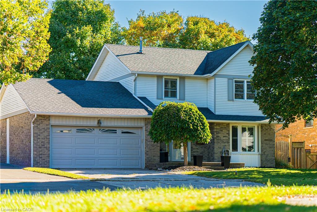 54 Pathfinder Crescent, Kitchener, ON - Outdoor With Facade