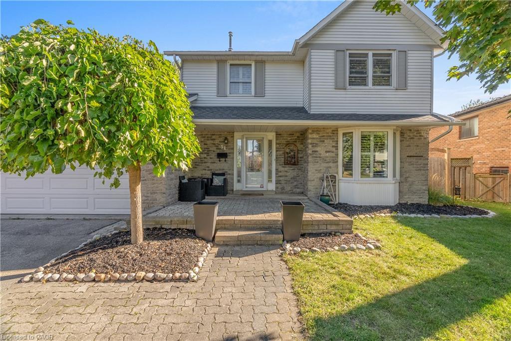 54 Pathfinder Crescent, Kitchener, ON - Outdoor