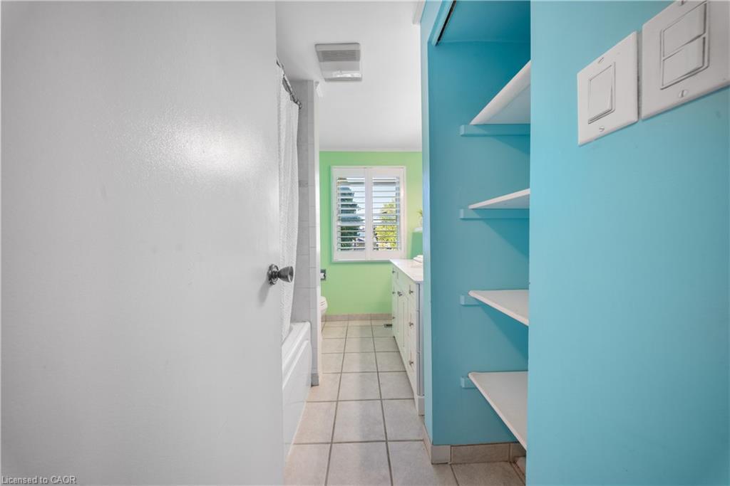 54 Pathfinder Crescent, Kitchener, ON - Indoor