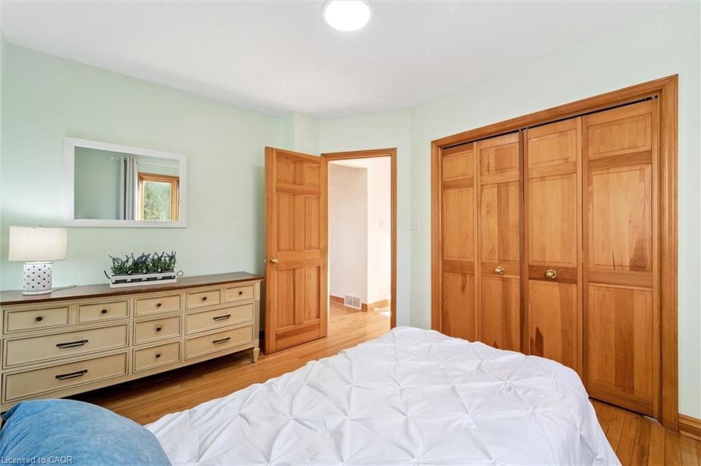 53 Hincks Street, New Hamburg, ON - Indoor Photo Showing Bedroom