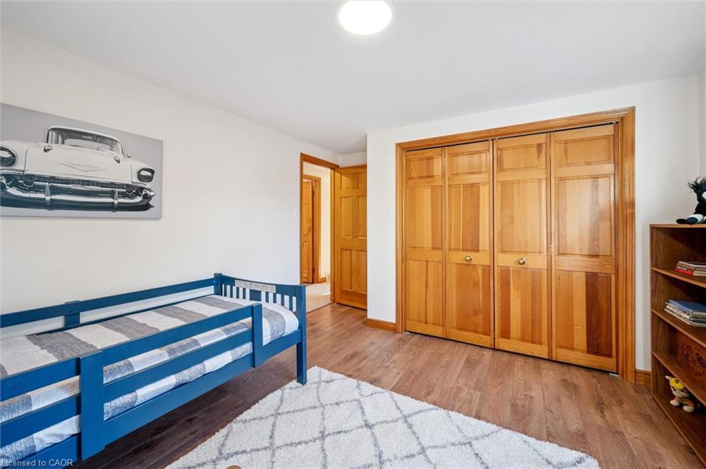 53 Hincks Street, New Hamburg, ON - Indoor Photo Showing Bedroom