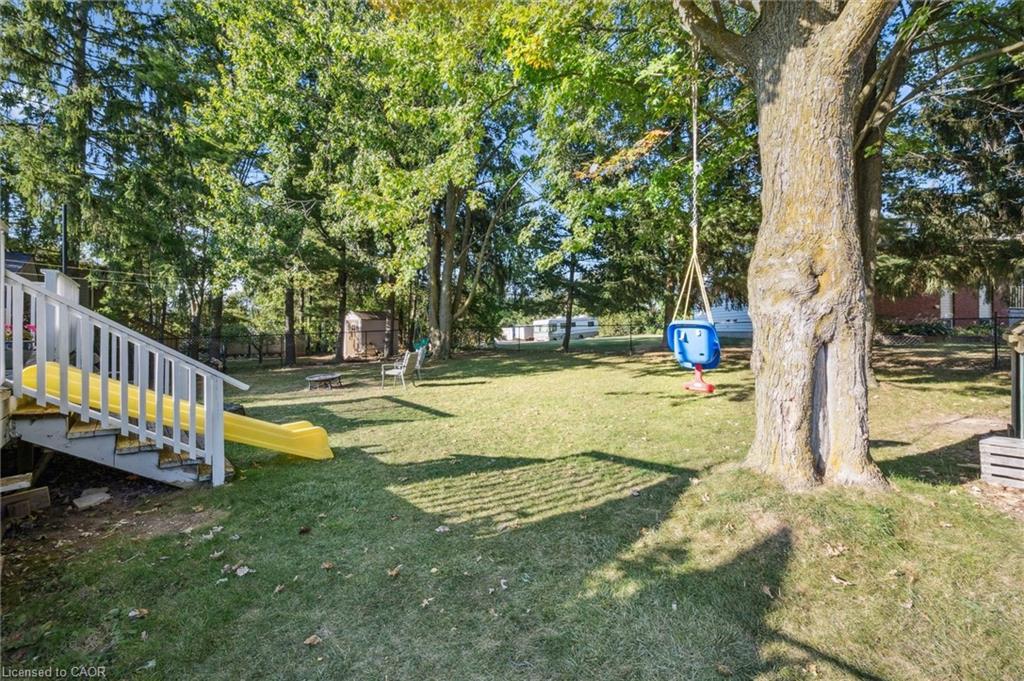 53 Hincks Street, New Hamburg, ON - Outdoor