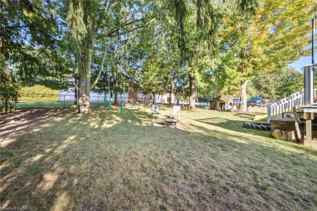 53 Hincks Street, New Hamburg, ON - Outdoor