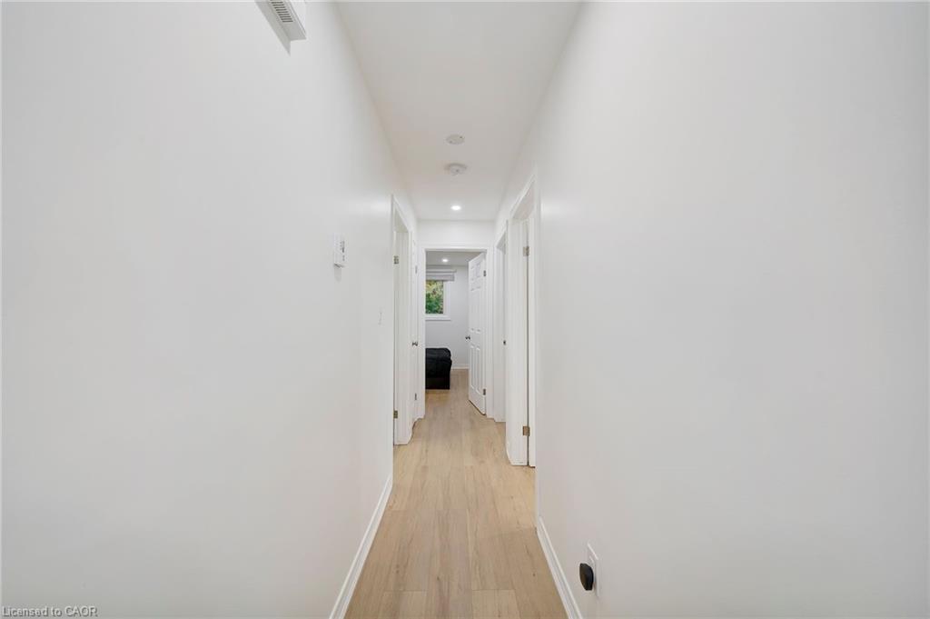 15 Heritage Court, St. Catharines, ON - Indoor Photo Showing Other Room