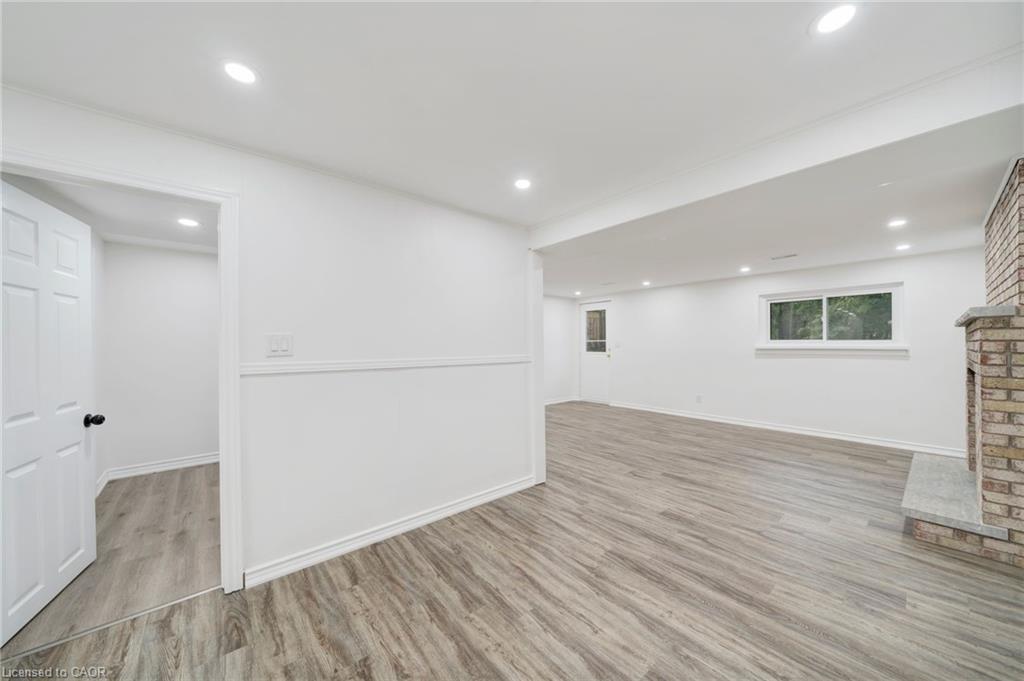 15 Heritage Court, St. Catharines, ON - Indoor Photo Showing Other Room