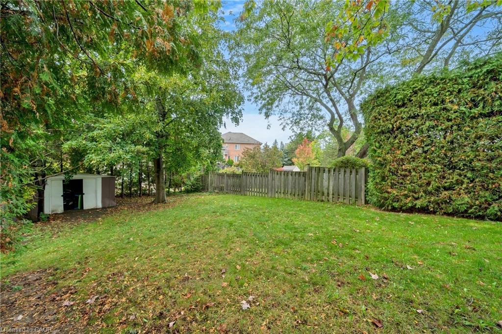 15 Heritage Court, St. Catharines, ON - Outdoor