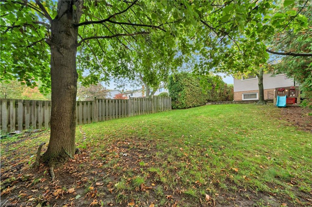 15 Heritage Court, St. Catharines, ON - Outdoor