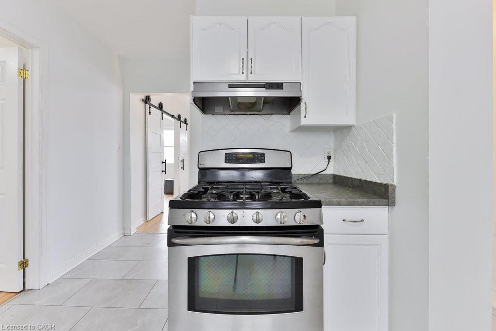 43 Grandview Drive, St. Catharines, ON - Indoor Photo Showing Kitchen