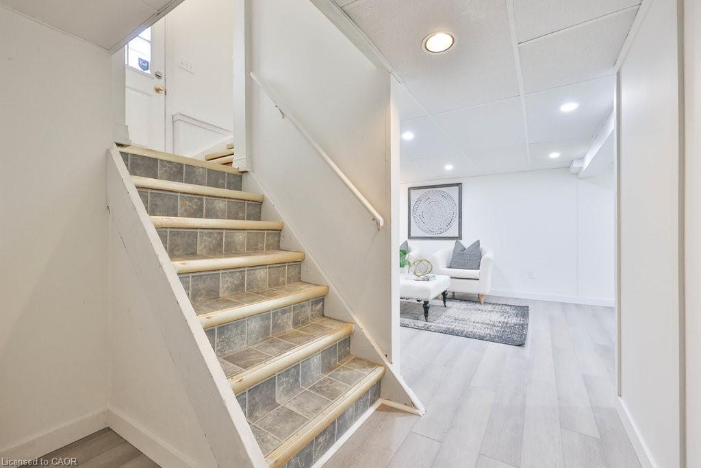 43 Grandview Drive, St. Catharines, ON - Indoor Photo Showing Other Room