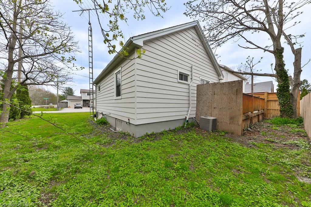 43 Grandview Drive, St. Catharines, ON - Outdoor