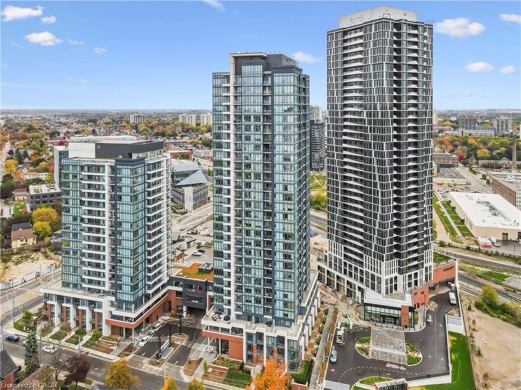 909-15 Wellington Street S, Kitchener, ON - Outdoor With Facade