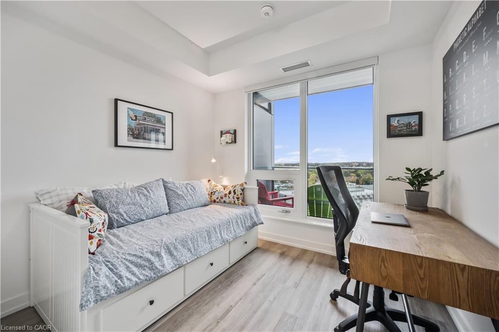 909-15 Wellington Street S, Kitchener, ON - Indoor Photo Showing Office