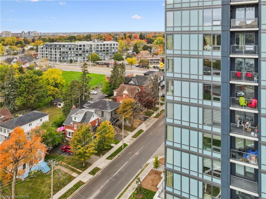 909-15 Wellington Street S, Kitchener, ON - Outdoor With Balcony
