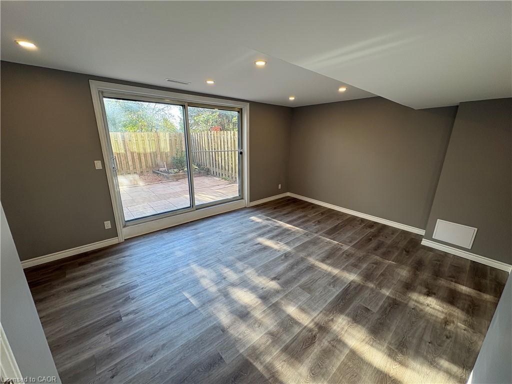 34-187 Grulke Street, Kitchener, ON - Indoor Photo Showing Other Room