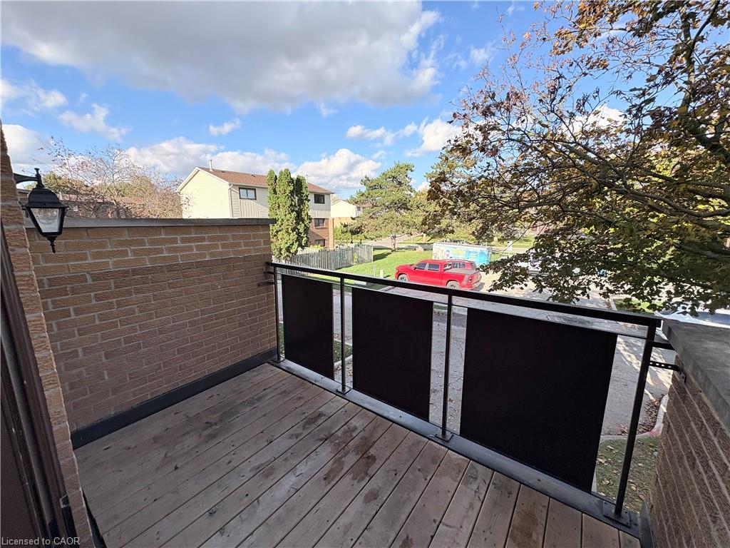 34-187 Grulke Street, Kitchener, ON - Outdoor With Exterior