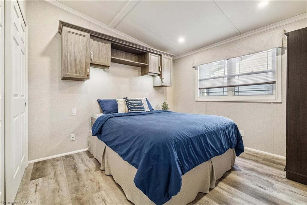 37 Ash-4449 Milburough Line, Burlington, ON - Indoor Photo Showing Bedroom